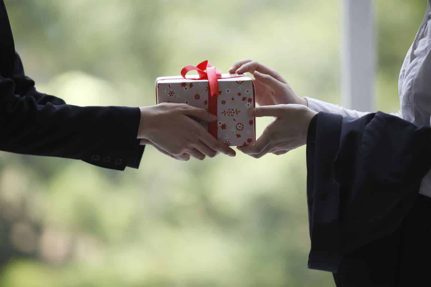 Quelle fiscalité pour les cadeaux d’affaires en 2024 ?