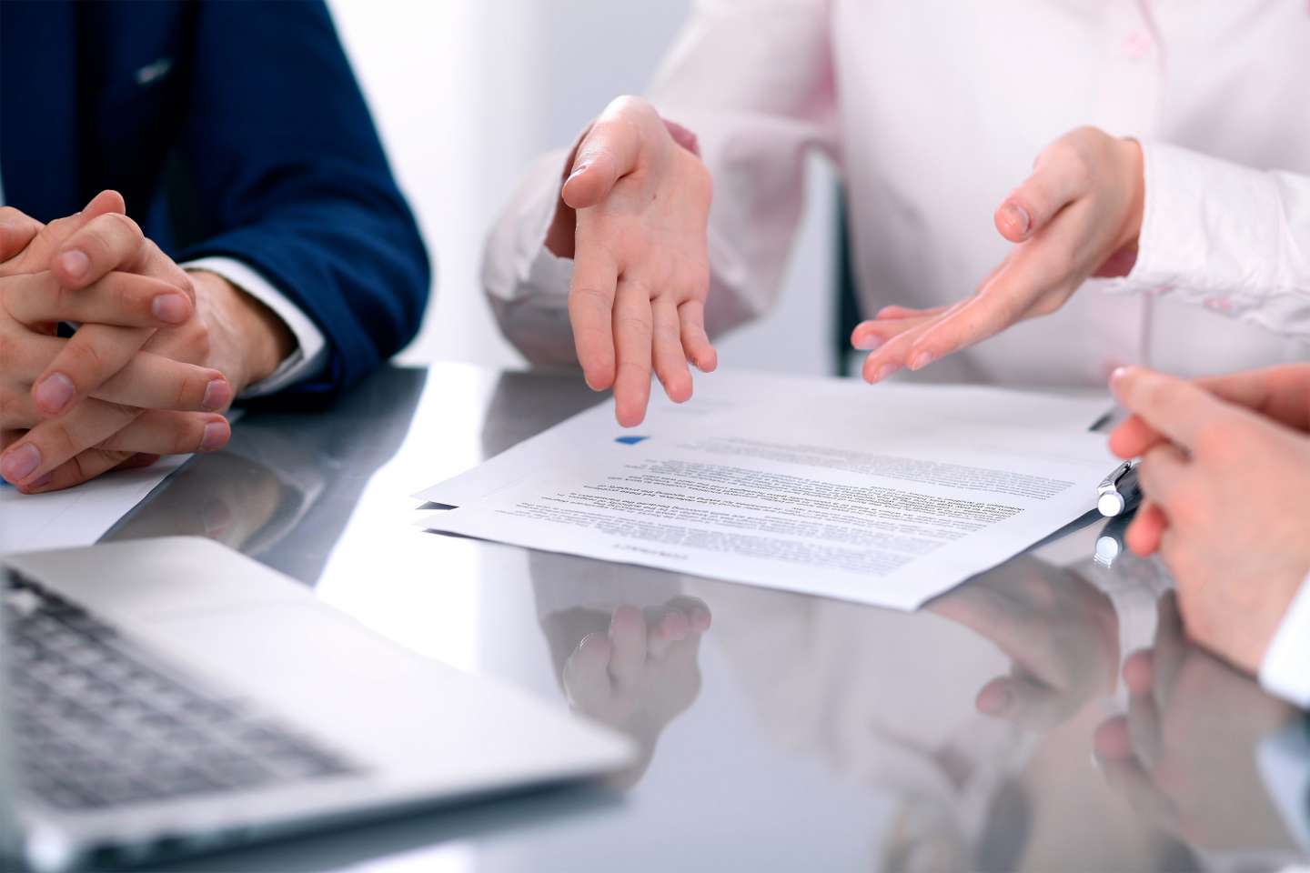 Restitution tardive du dépôt de garantie après l’expiration d’un bail commercial